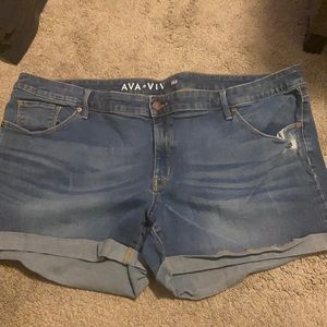 Ava & Viv Midi Jean Short